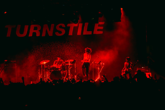 20240411-Joselyn Heyden-@naranjadelbosque-Turnstile-KM9A8664-Mejorado-NR