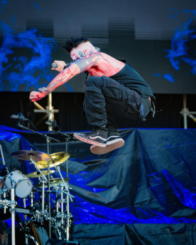 MUDVAYNE 19