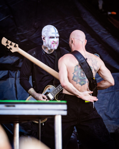 MUDVAYNE 9