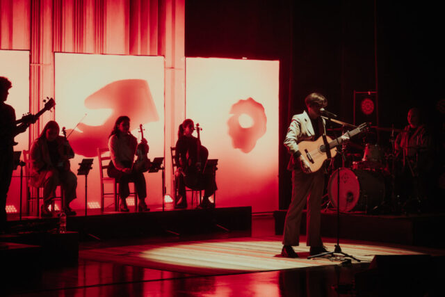 Benjamin Walker – 25 de mayo-01