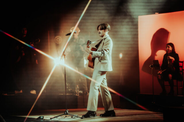 Benjamin Walker – 25 de mayo-10