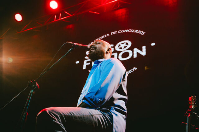 Meshell Ndegeocello-11