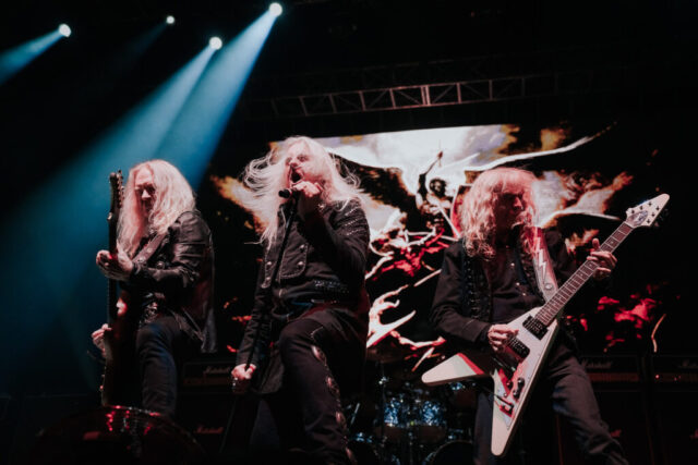 Saxon – 11 de mayo-3