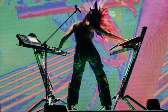 Javiera Mena-11