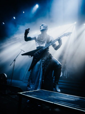 Behemot – 2 de octubre-11