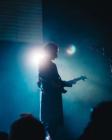 FRANK_S WHITE CANVAS_11 DE DICIEMBRE_CLB CHOCOLATE-1