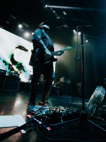 P.O.D. – 17 de diciembre-01