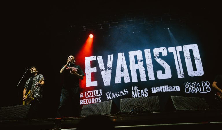 Review Fotográfico «Rockout» en Estadio Santa Laura