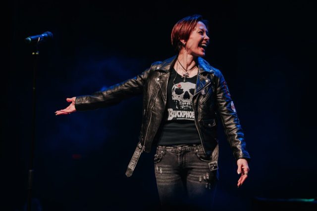 Anna Tsuchiya – 10 de marzo-4