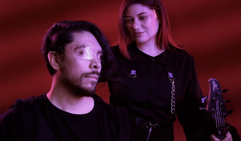 Ame & Koke estrenan el videoclip de “Hilo Rojo” y marcan el inicio de una nueva etapa