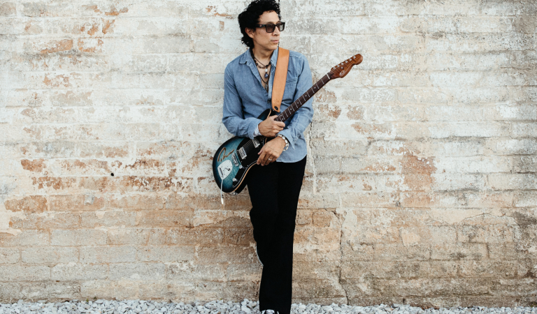 Conoce a Hobo Cane, el sonido de Nashville con raíces latinas