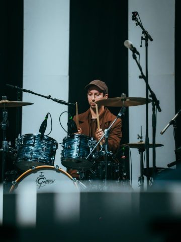 Alex Anwandter – 29 de agosto-02