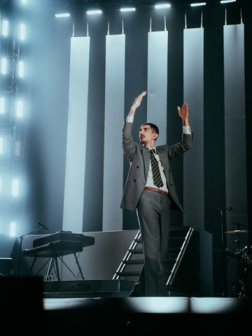 Alex Anwandter – 29 de agosto-03