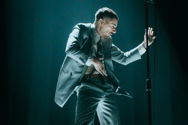 Alex Anwandter – 29 de agosto-05