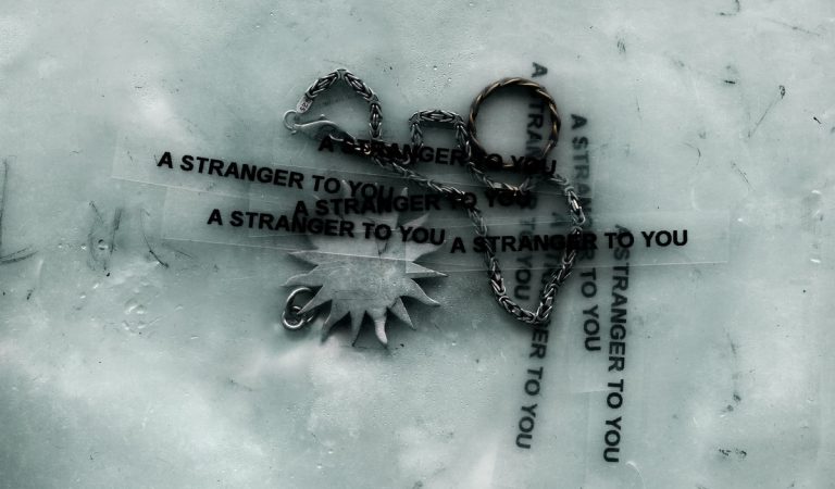 Loathe – «A Stranger To You»: La extraña forma de un nuevo pulso