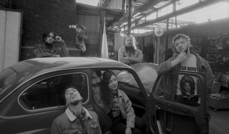 «Caliboro», el nuevo álbum de El Fruto del Ruido que transforma las etapas del duelo en un viaje de Rock Sicodélico