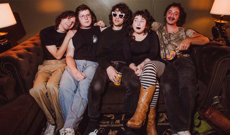 Wednesday en Chile: Countrygaze