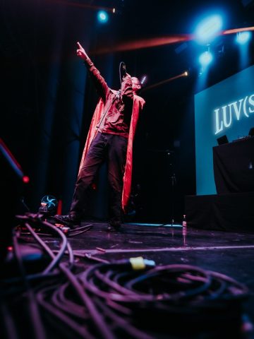 Luv(sic) hexalogy – 23 de octubre-13