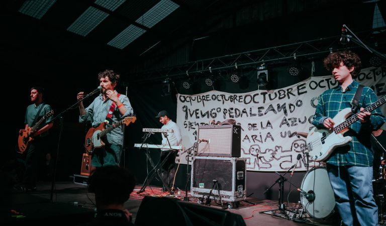 Niños Del Cerro en Centro Cultural Rojas Magalles y Club Blondie: Una crónica de dos noches (mágicas)